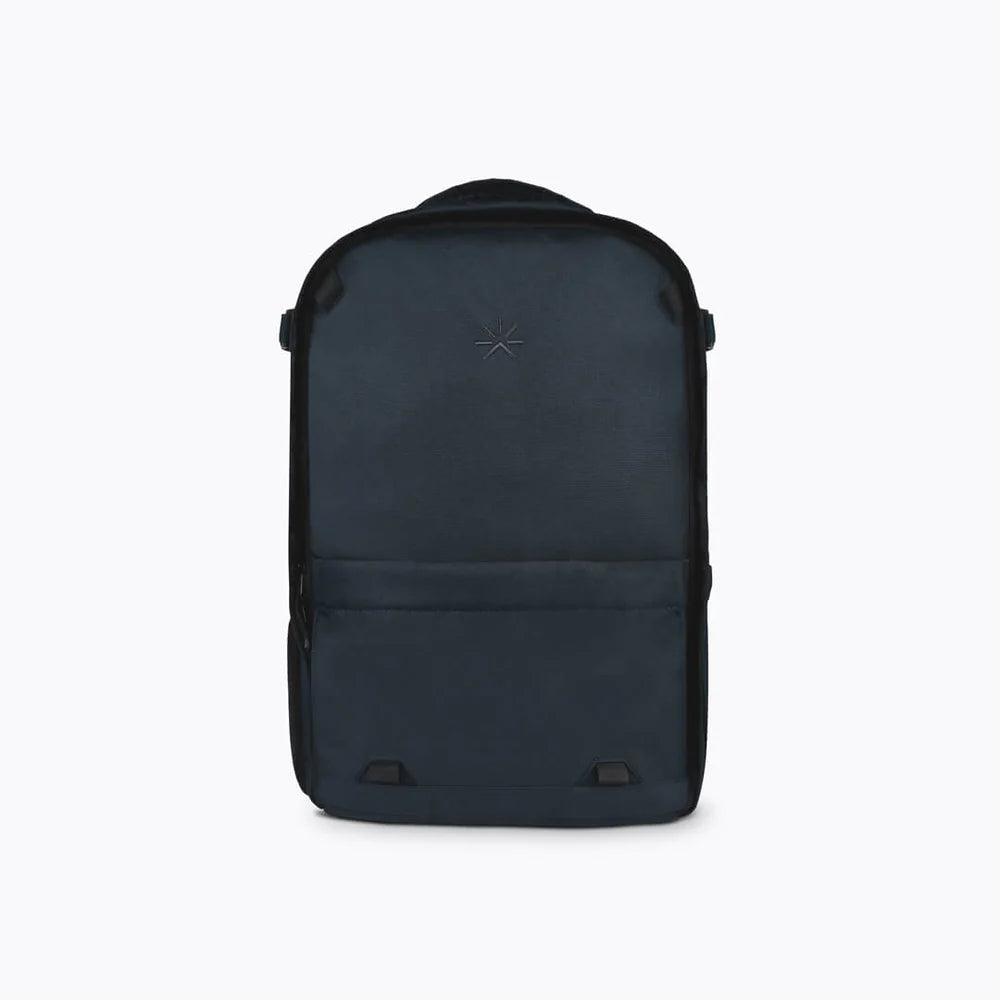 Nest Backpack Blueberry Navy + 3 Accessories