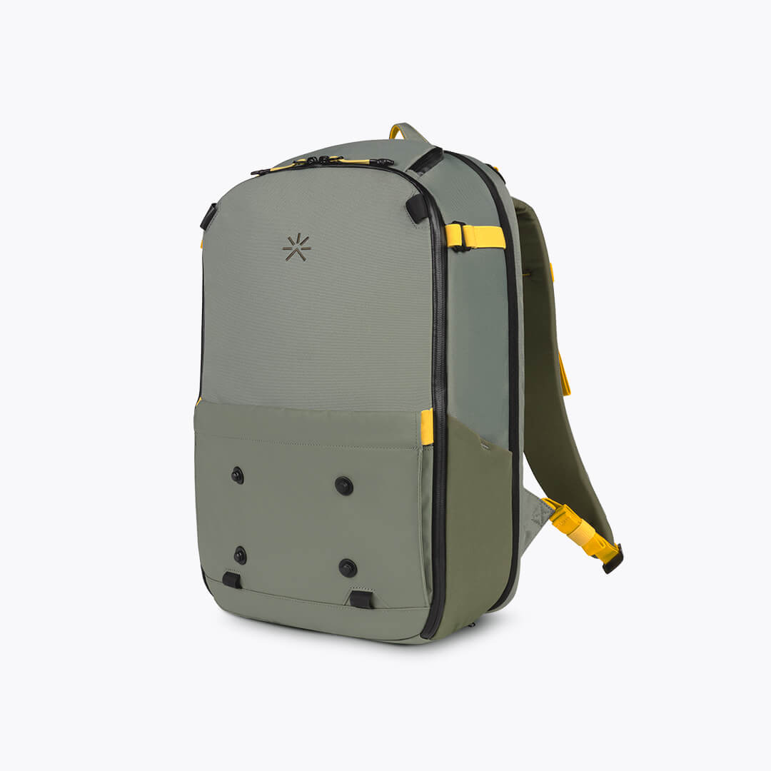 Hive Backpack Mulled Green + 3 Accessories